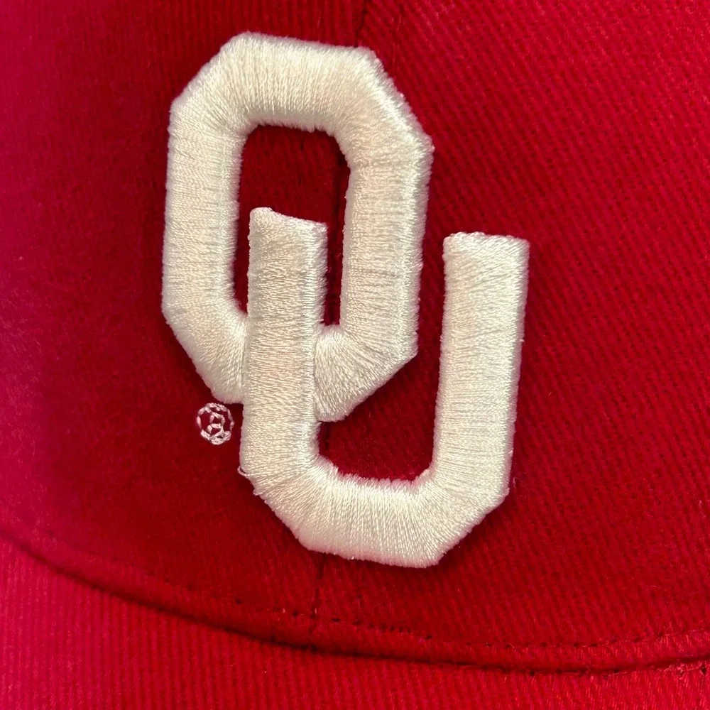 OU Logo Mens Red Signatures Hat Oklahoma Sooners Adjustable OSFM
